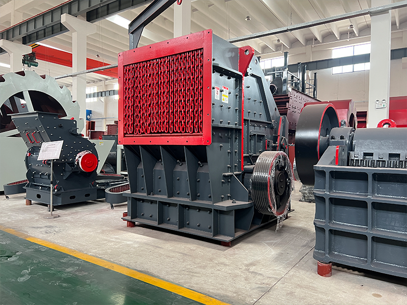 值得一看的是時產200噸環保反擊碎石機 1 反击式破碎机